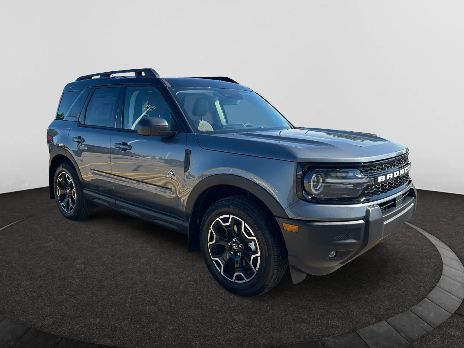 New 2026 Carbonized Grey Metallic Ford Outer Banks image 7