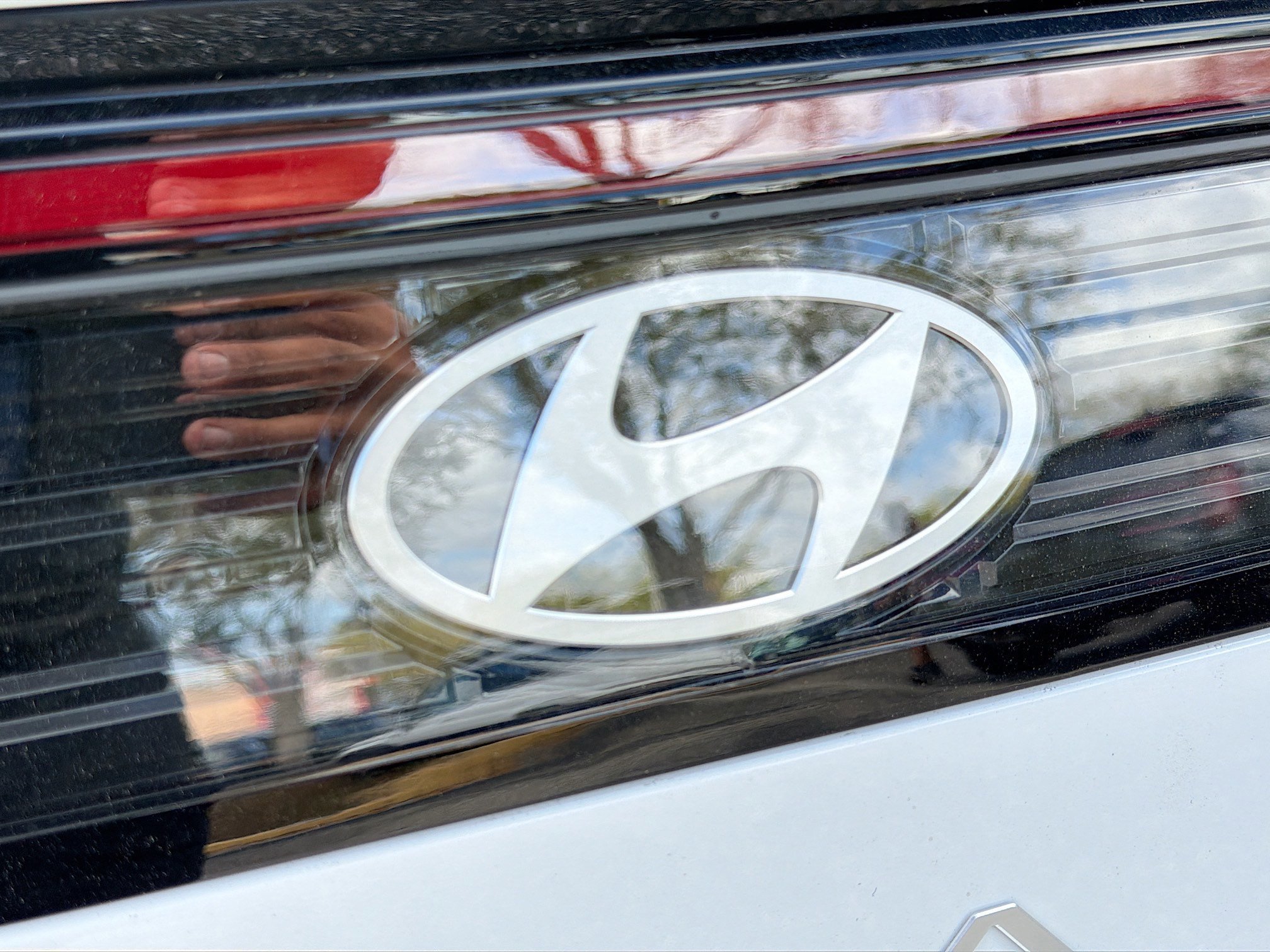 New 2026 Serenity White Hyundai SEL Sport image 41