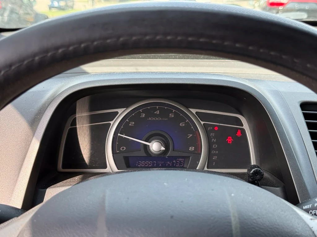 Used 2011 Black Honda EX image 17