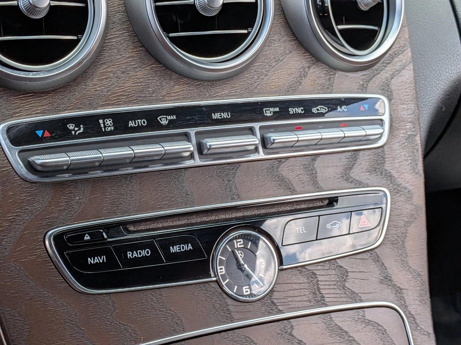 Used 2018 Dakota Brown Metallic Mercedes-Benz C 300 image 14