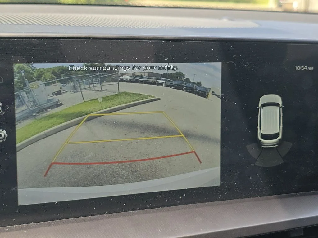 Used 2024 White Kia LX image 29