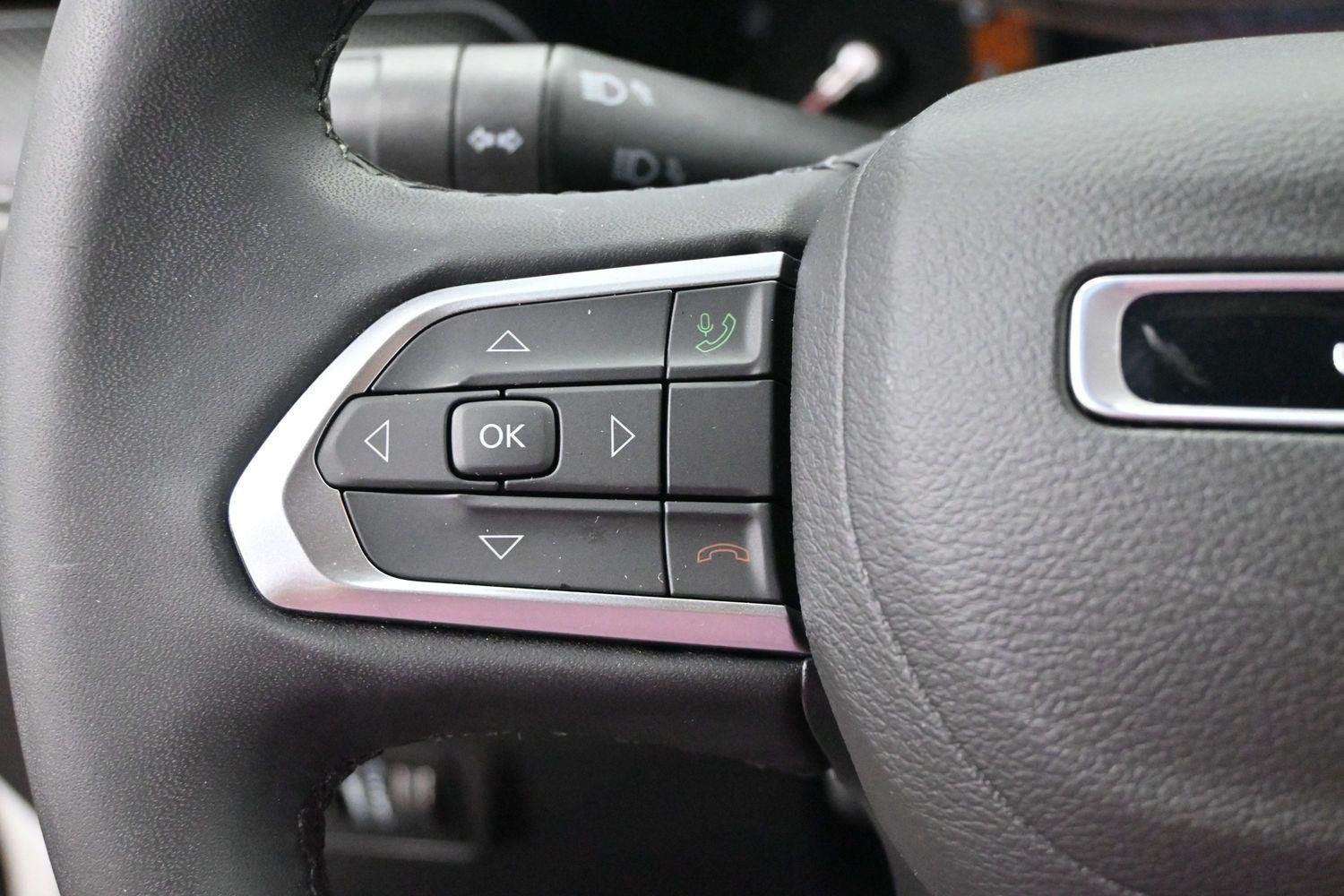 Used 2023 Bright White Clearcoat Jeep Altitude image 16