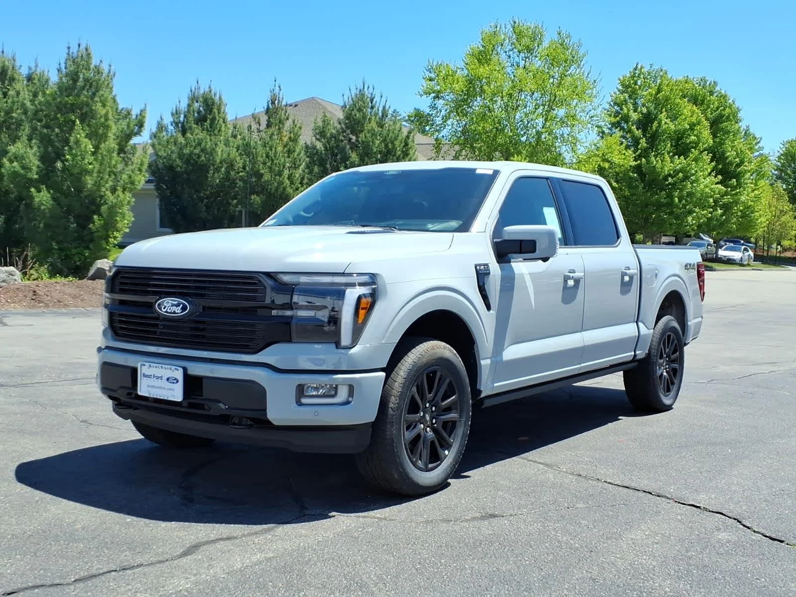 New 2026 Avalanche Ford Platinum image 3