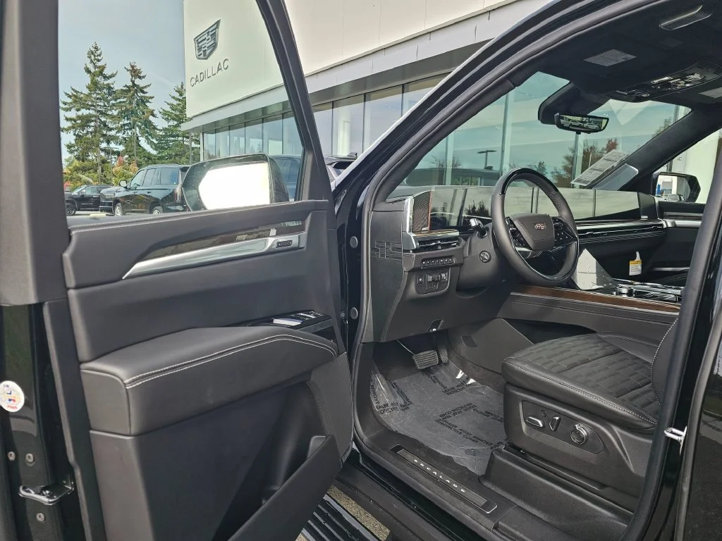 2026 Cadillac Escalade ESV Platinum Sport - Photo 23