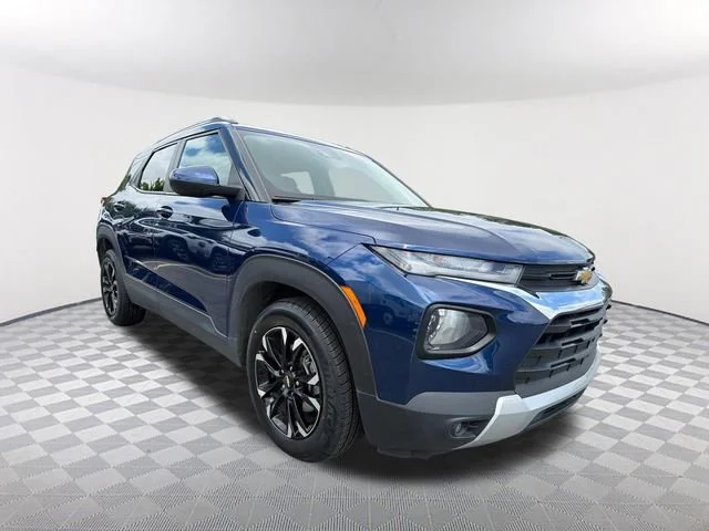 Used 2022 Blue Glow Metallic Chevrolet LT image 3