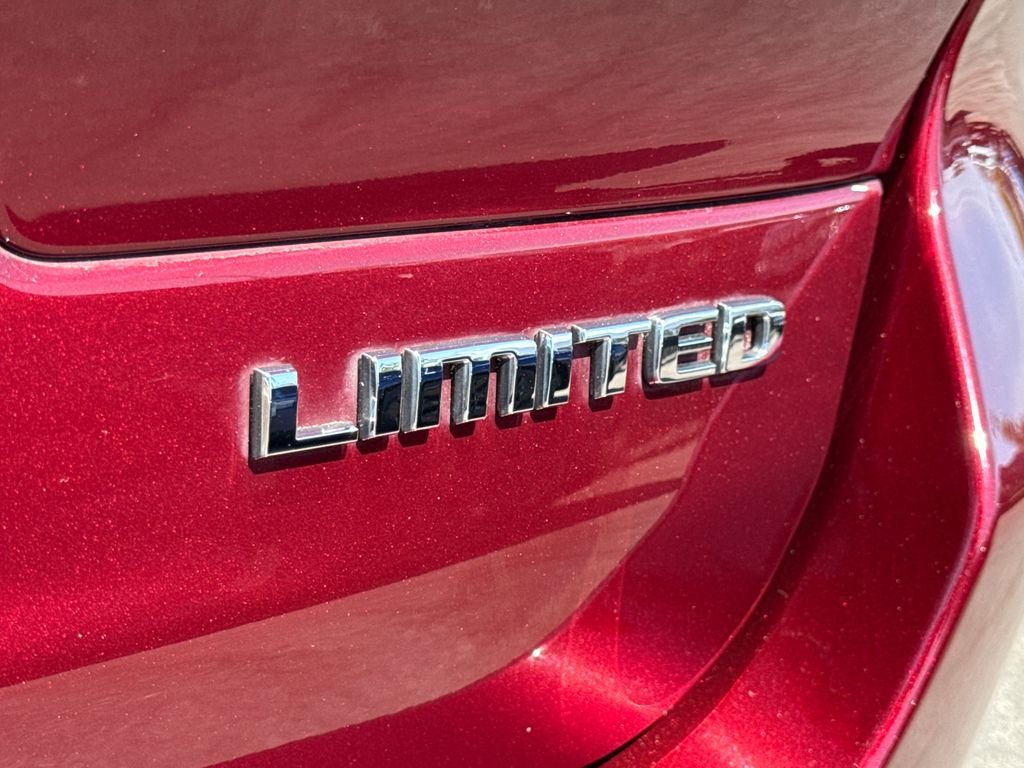 Used 2023 Red Jeep Limited image 12