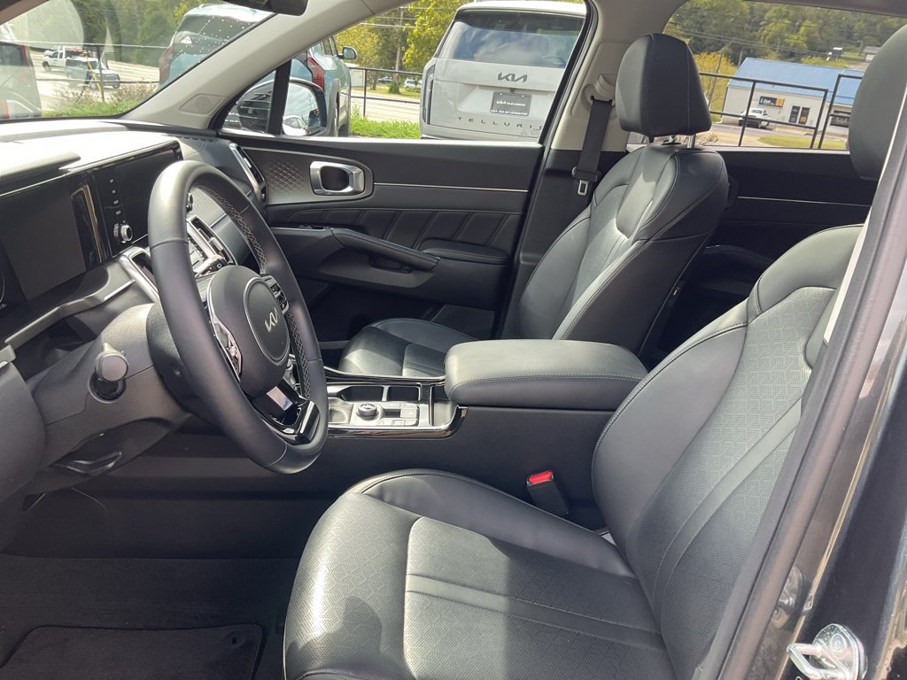 Used 2023 Gravity Grey Kia SX image 26