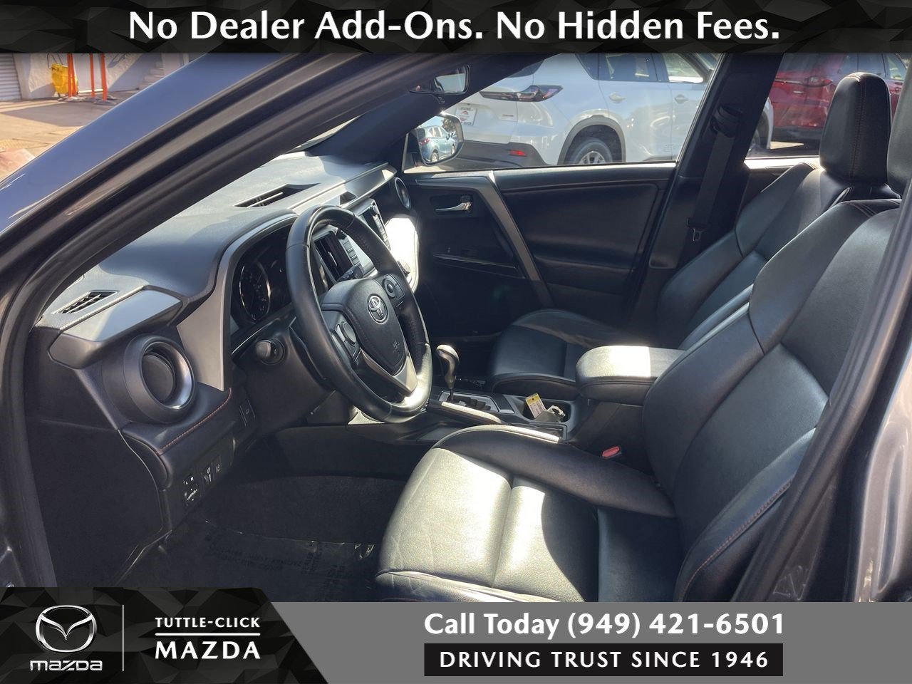 Used 2016 MAGNETIC GRAY MET Toyota SE image 18