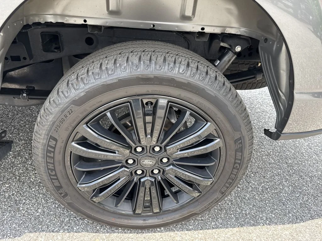 Used 2025 Gray Ford Platinum image 18