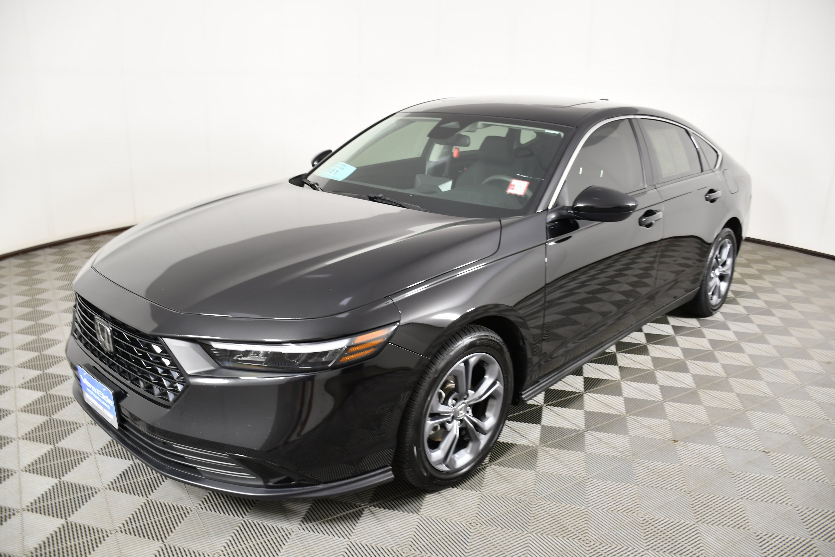 Certified Used 2023 Crystal Black Pearl Honda EX image 10