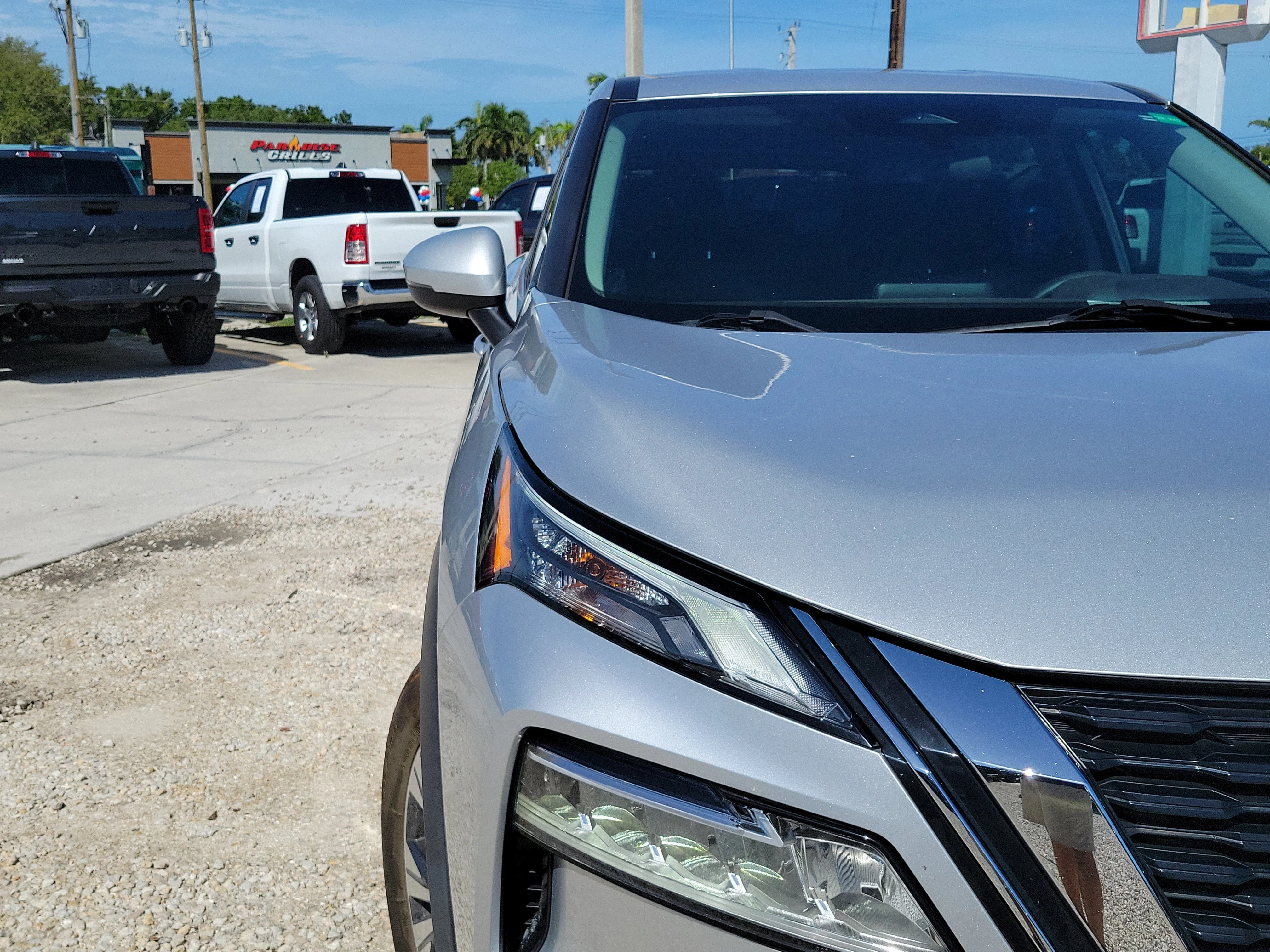 Used 2023 Brilliant Silver Metallic Nissan SV image 7