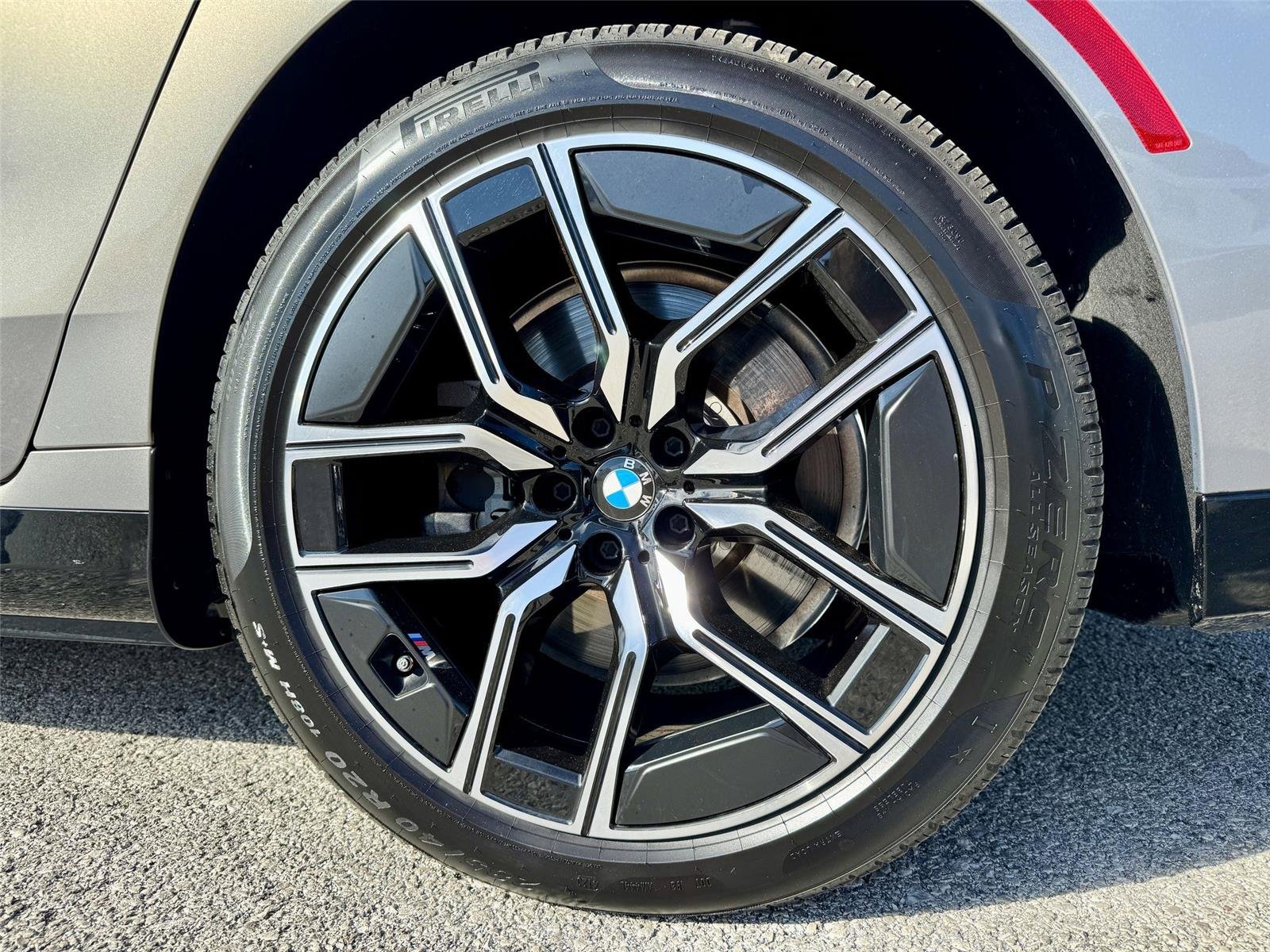 Used 2024 Oxide Grey Metallic BMW eDrive50 image 3