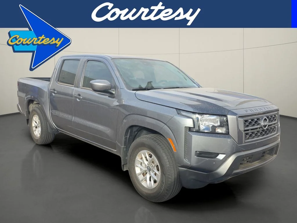 Used 2024 Gray Nissan SV image 1