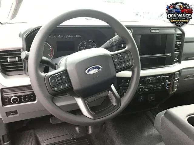 New 2026 Carbonized Gray Metallic Ford F-450® XLT image 13