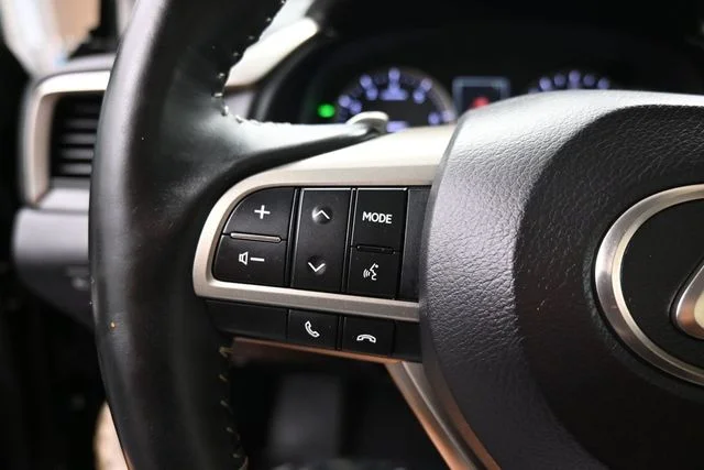 Used 2020 Black Lexus 350 image 37