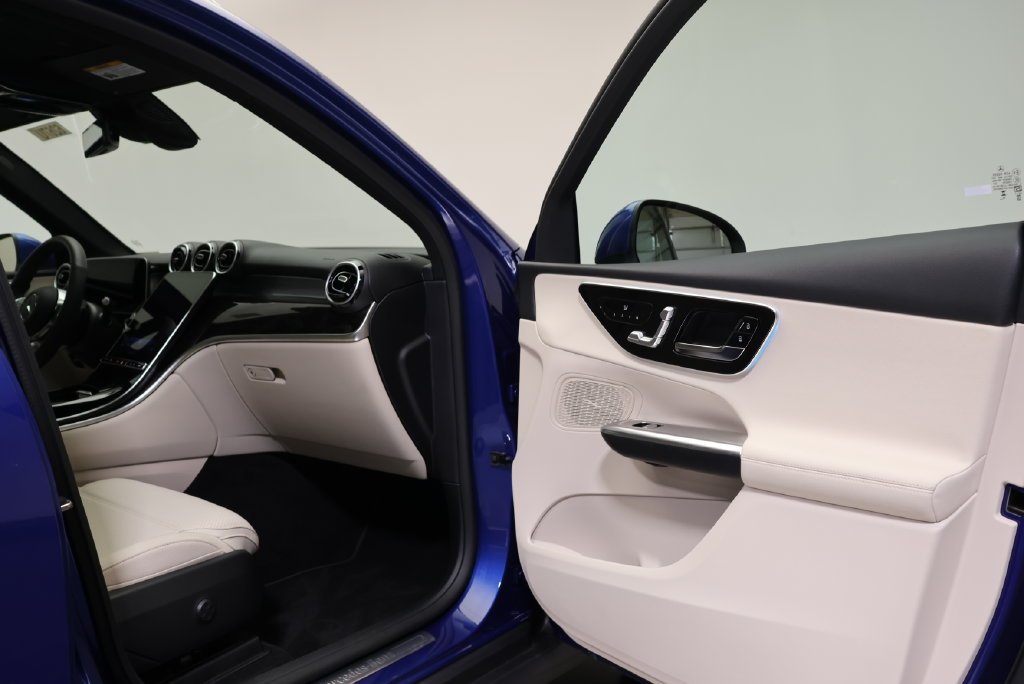 Certified Used 2026 Starling Blue Metallic Mercedes-Benz GLC 300 image 46