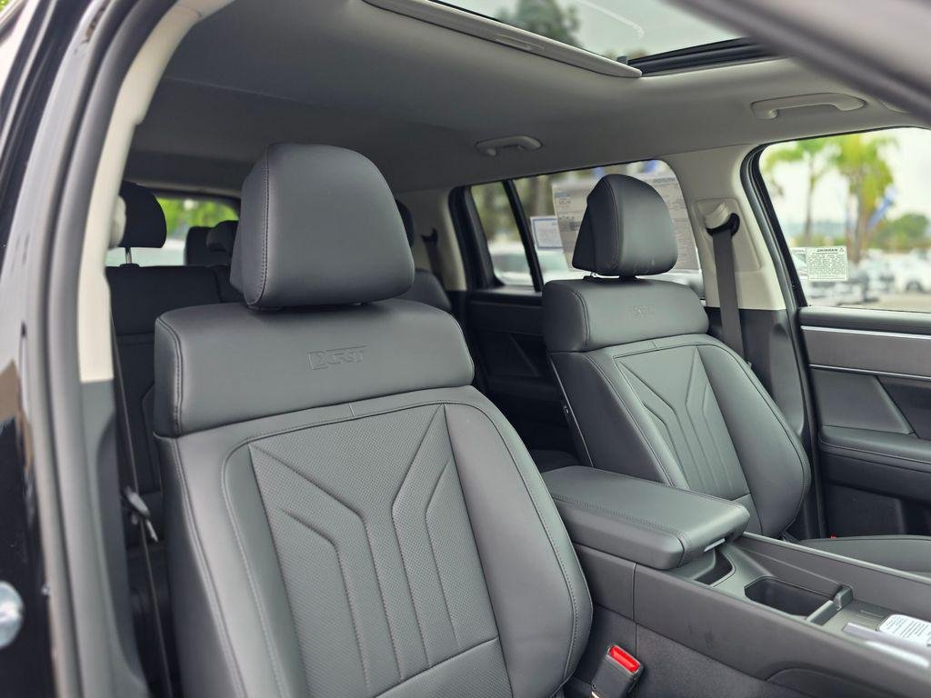 New 2026 Black Hyundai XRT AWD image 10
