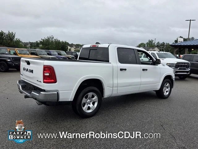 Used 2025 White Ram Big Horn/Lone Star image 15