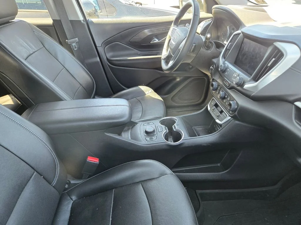 Used 2023 Summit White GMC SLT image 3