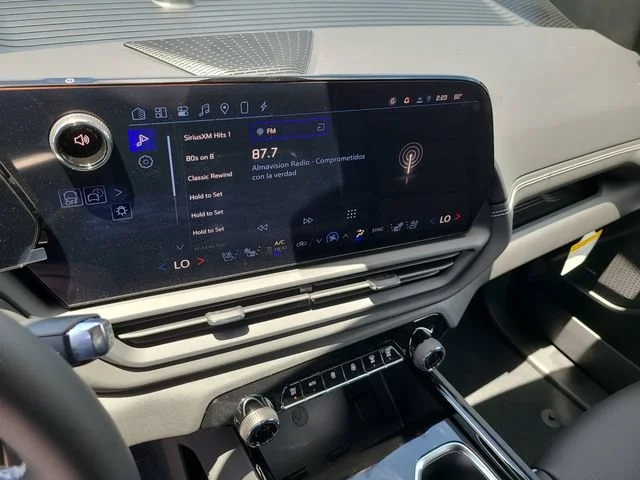 New 2026 Summit White Chevrolet LT - Extended Range image 28