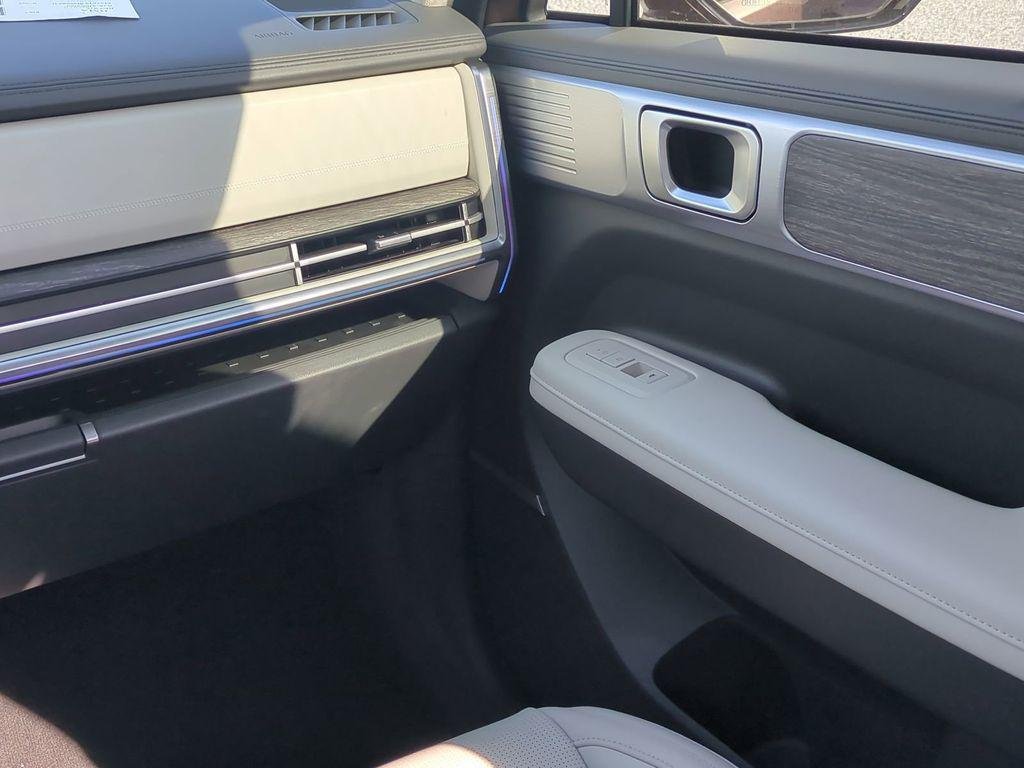 New 2026 White Hyundai Calligraphy FWD image 20