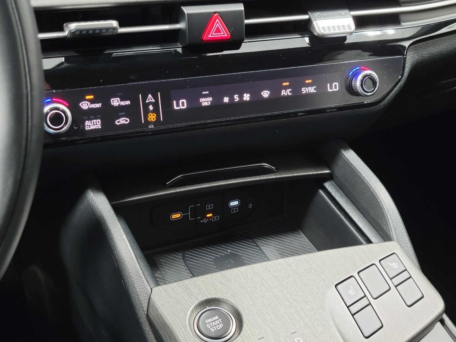 Used 2026 Black Kia X-Line image 22