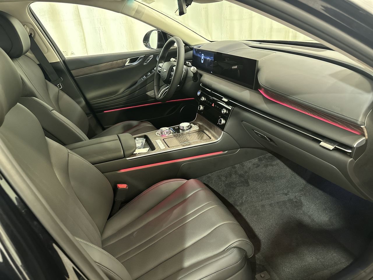 2026 GENESIS G80 Advanced - Photo 15
