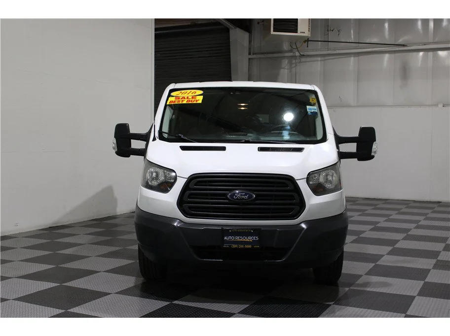 Used 2016 White Ford XL w/Low Roof w/60/40 Side Door Van 3D image 2