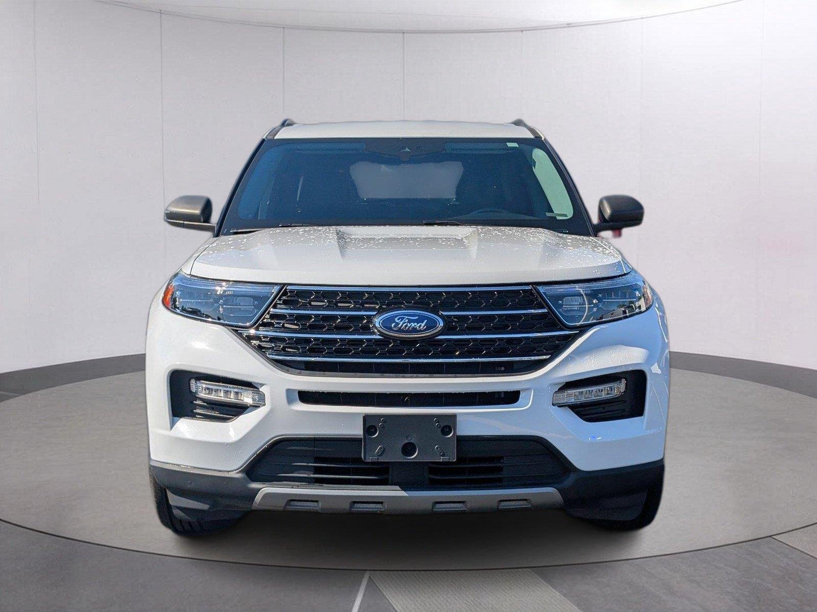 Used 2021 Oxford White Ford XLT image 10