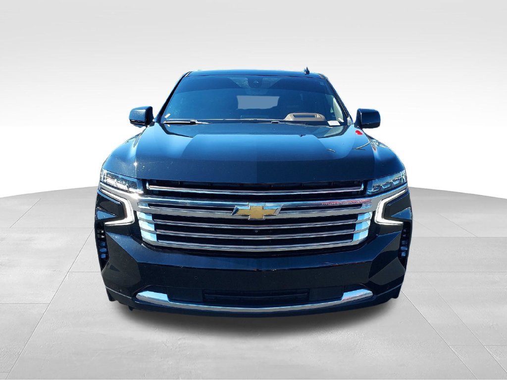 Used 2022 Black Chevrolet High Country image 8