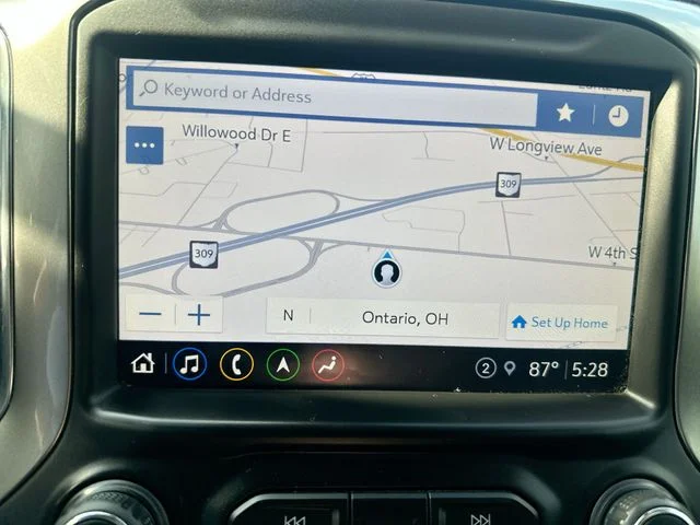 Used 2021 White Chevrolet LTZ image 20
