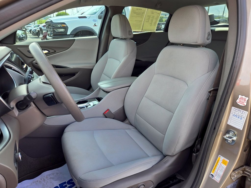Used 2022 Gray Chevrolet LT image 15