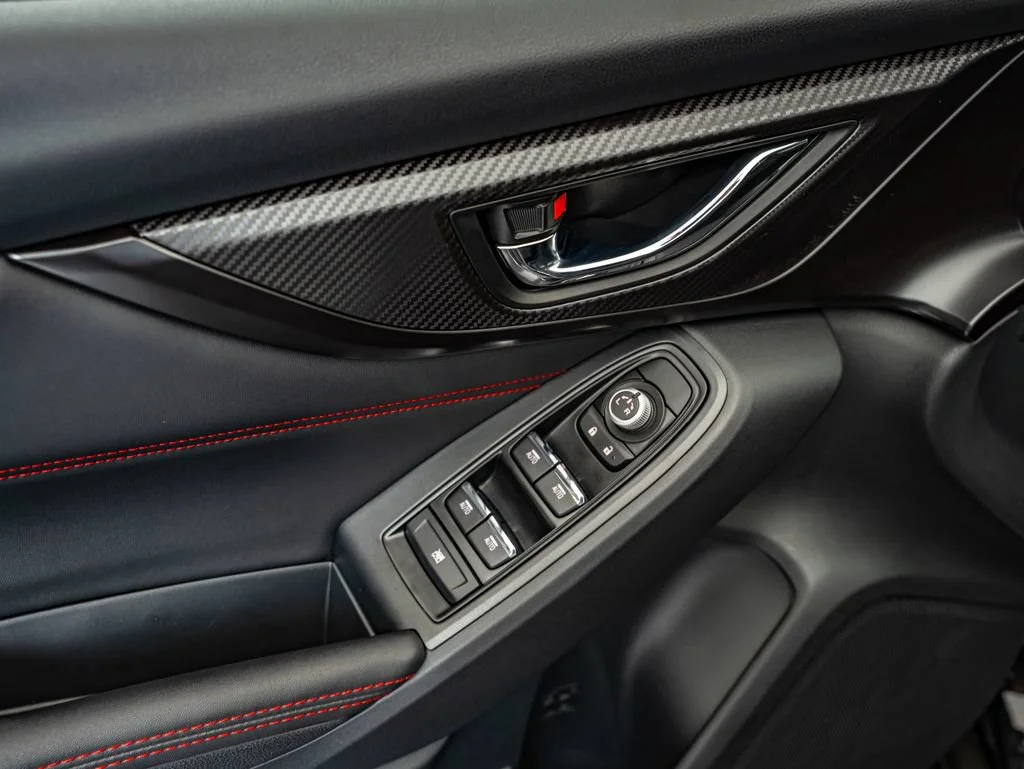 Used 2025 Crystal Black Silica Subaru Premium image 20