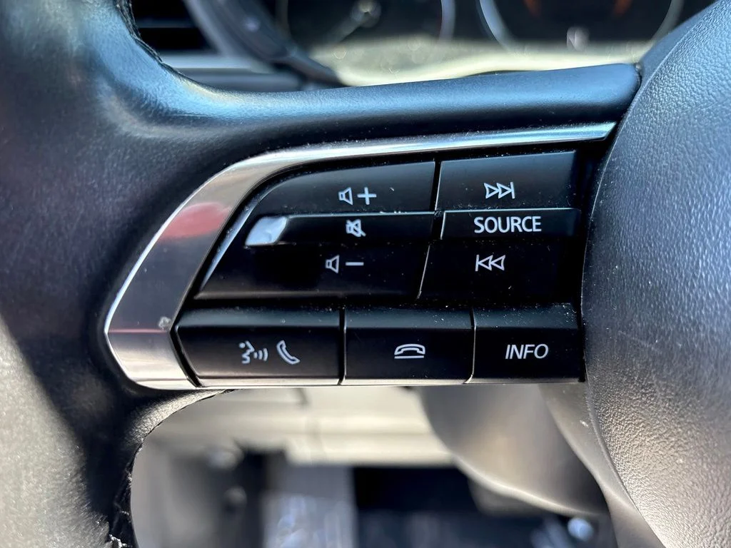 Used 2024 Silver Mazda 2.5 S Select Sport image 11