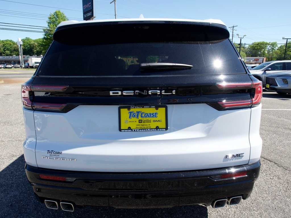 2026 GMC Acadia Denali Ultimate - Photo 7