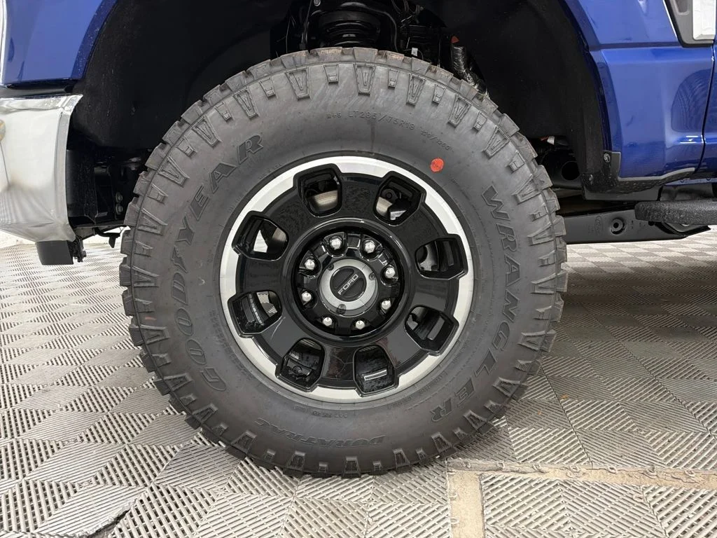 New 2026 Blue Ford XLT Tremor image 11