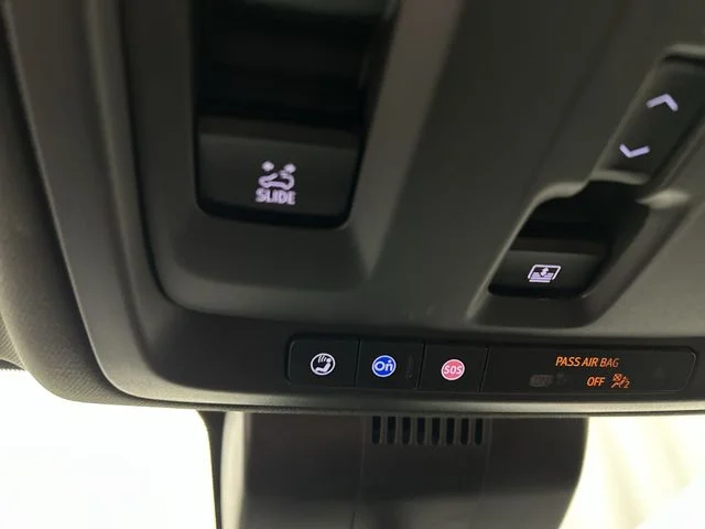 2023 GMC Yukon Denali Ultimate - Photo 18