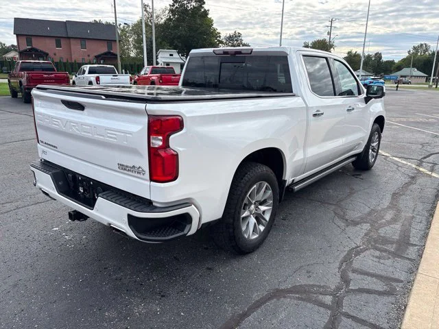 Used 2021 IRIDESCENT PEARL TRICOAT Chevrolet High Country image 8