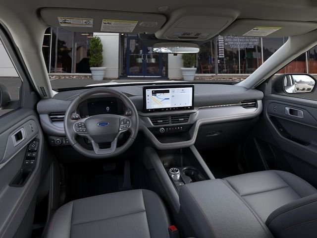 New 2026 Star White Metallic Tri-Coat Ford Active image 9
