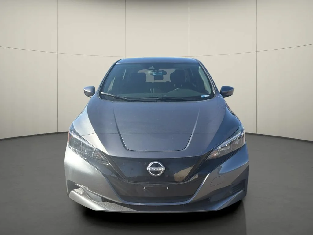 Used 2025 Nissan Leaf S with VIN 1N4AZ1BV3SC559557 for sale in Phoenix, AZ