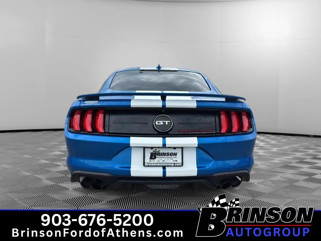 Used 2020  Ford GT Premium image 6