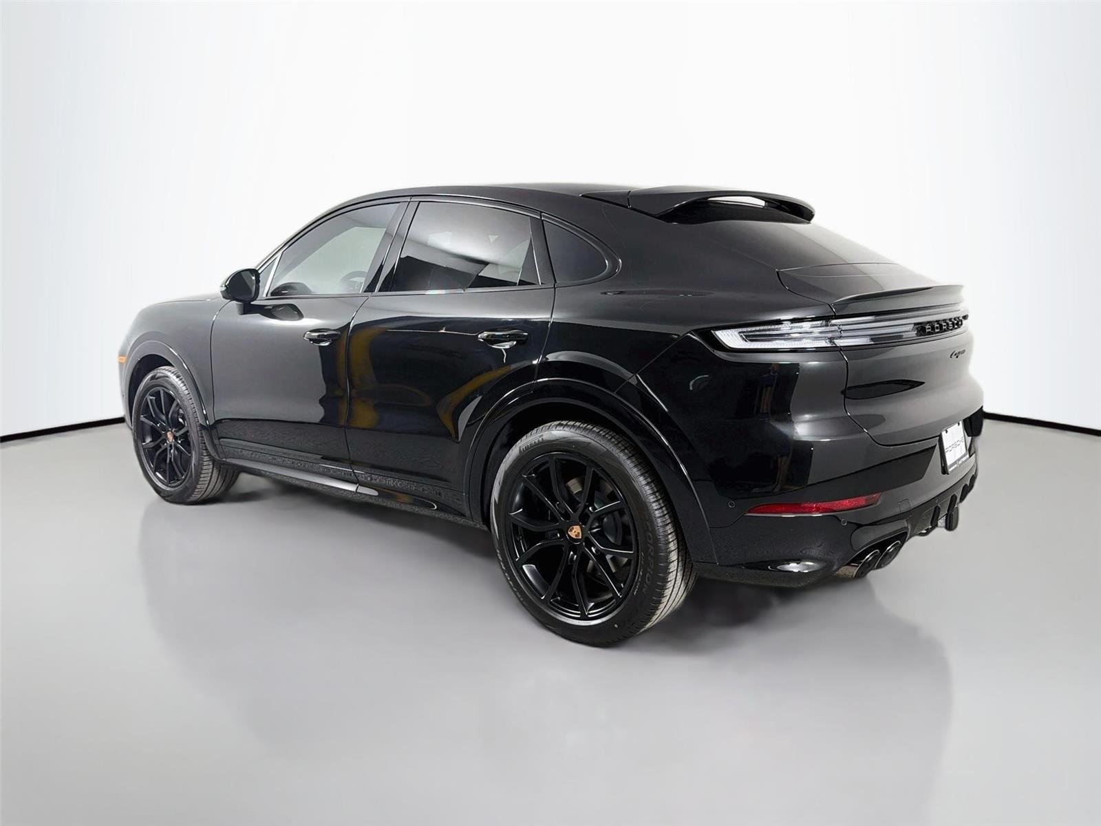 New 2026 Chromite Black Metallic Porsche Coupé image 3
