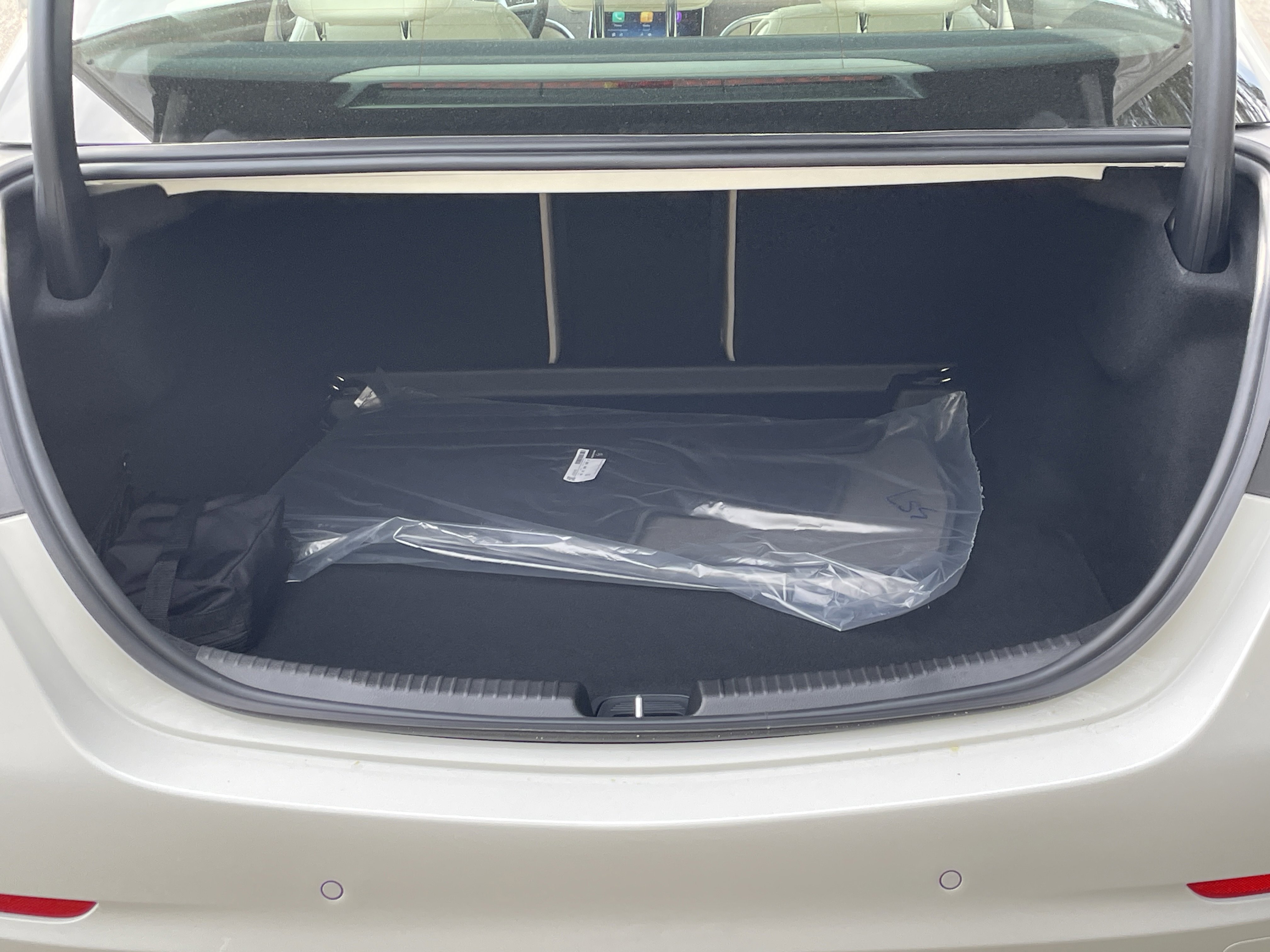 New 2026 Polar White Mercedes-Benz C 300 Sedan image 9