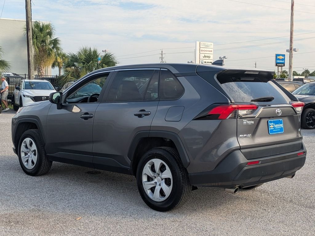 Used 2023 Gray Toyota LE image 3