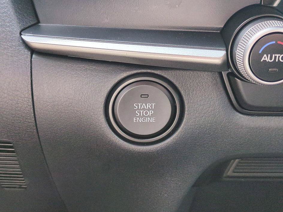 New 2026 Jet Black Mica Mazda 2.5 S Preferred AWD image 26