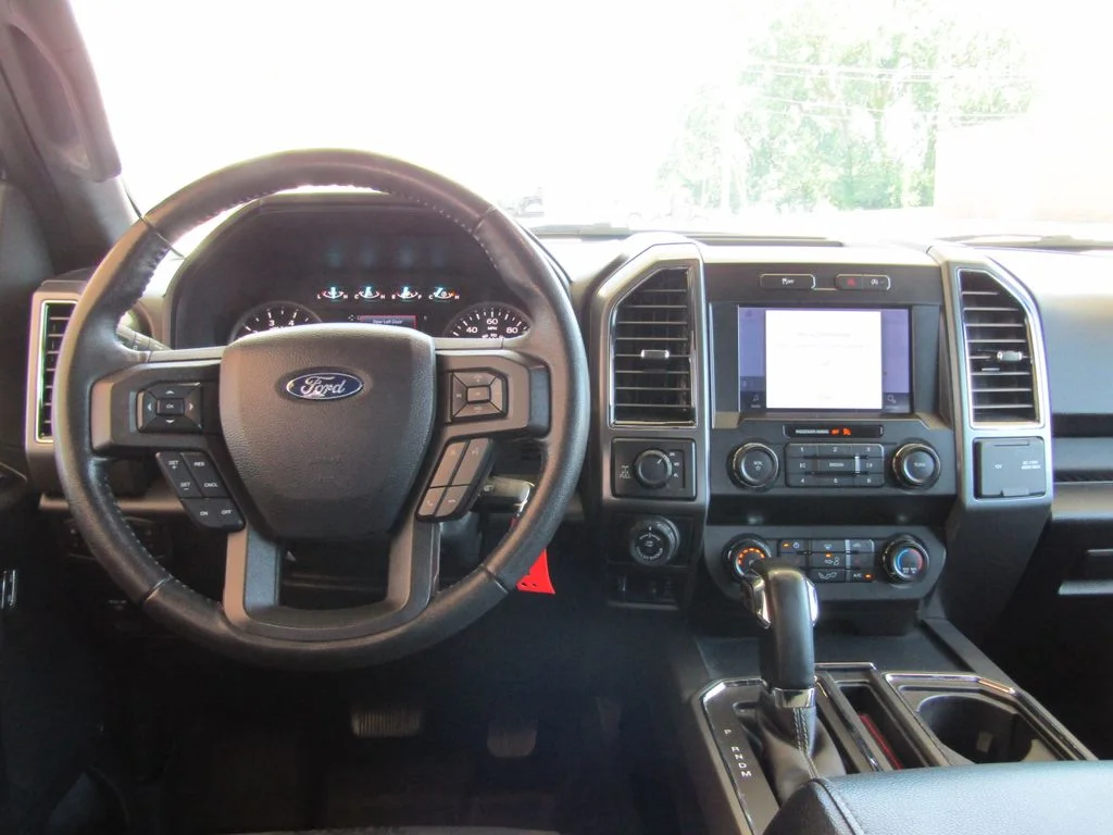 Used 2019 Ingot Silver Ford XLT image 5