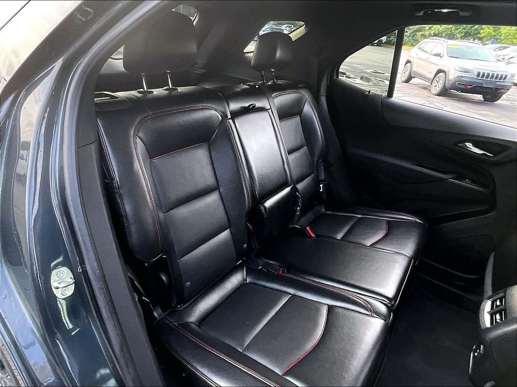 Used 2023 Gray Chevrolet RS image 15