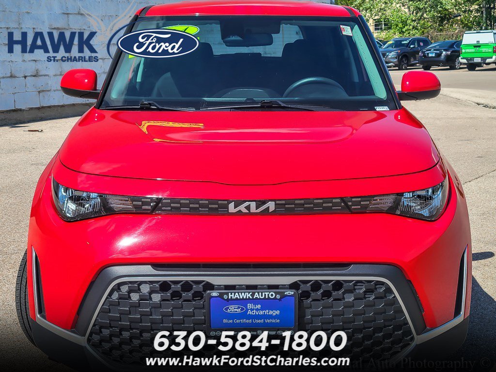 Certified Used 2024 Inferno Red Kia LX image 4