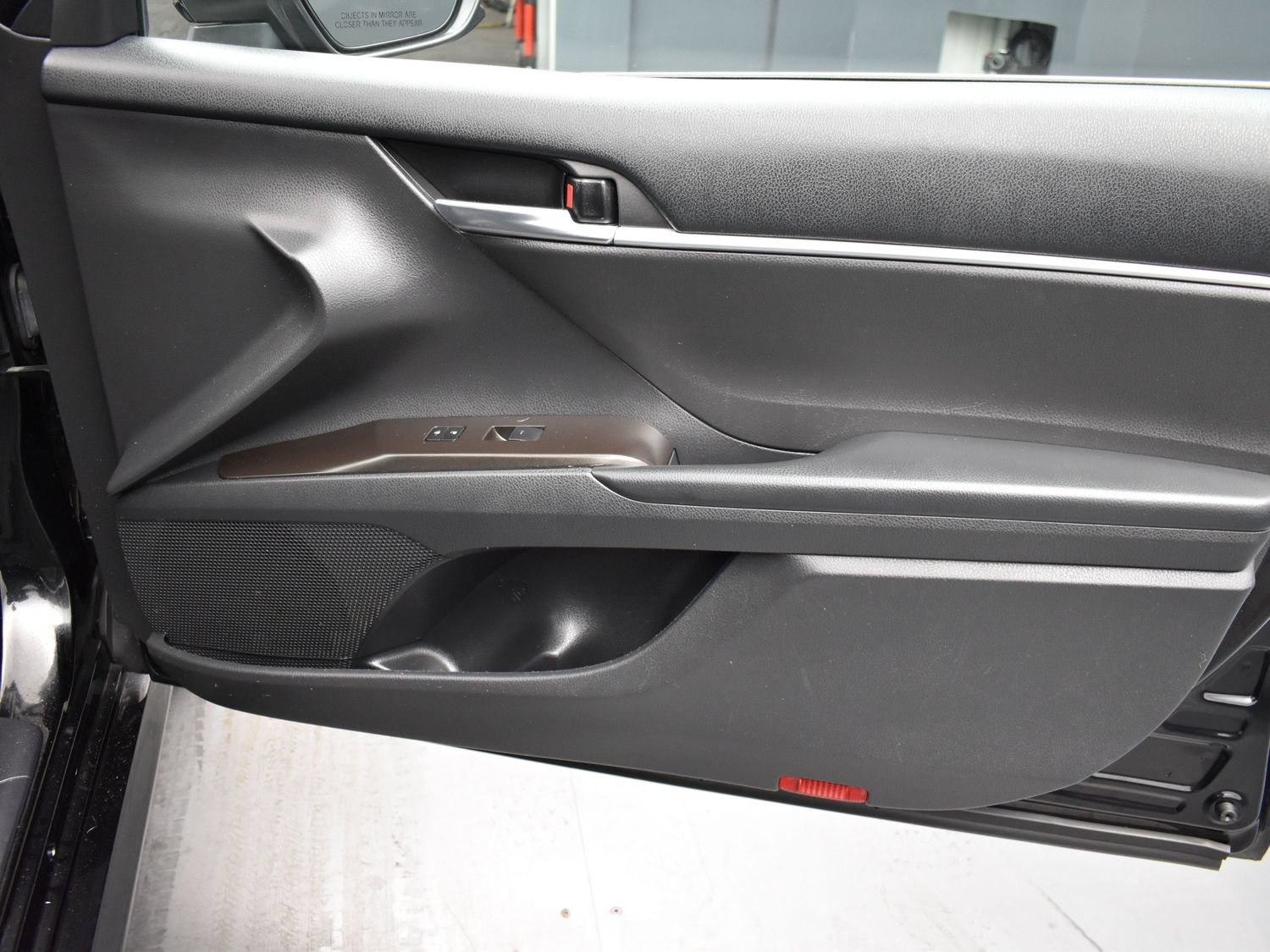 Used 2021 Midnight Black Metallic Toyota LE image 18