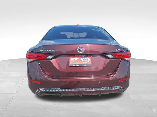 Used 2022 Red Nissan SV image 6